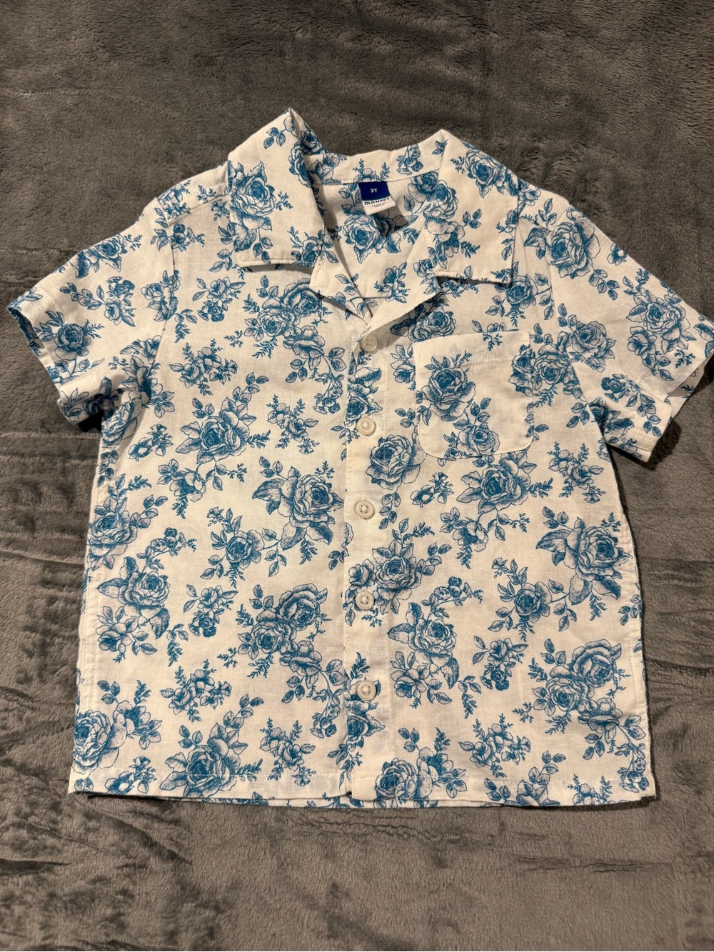 Old Navy Blue Floral linen and cotton Button-Down shirt 3T